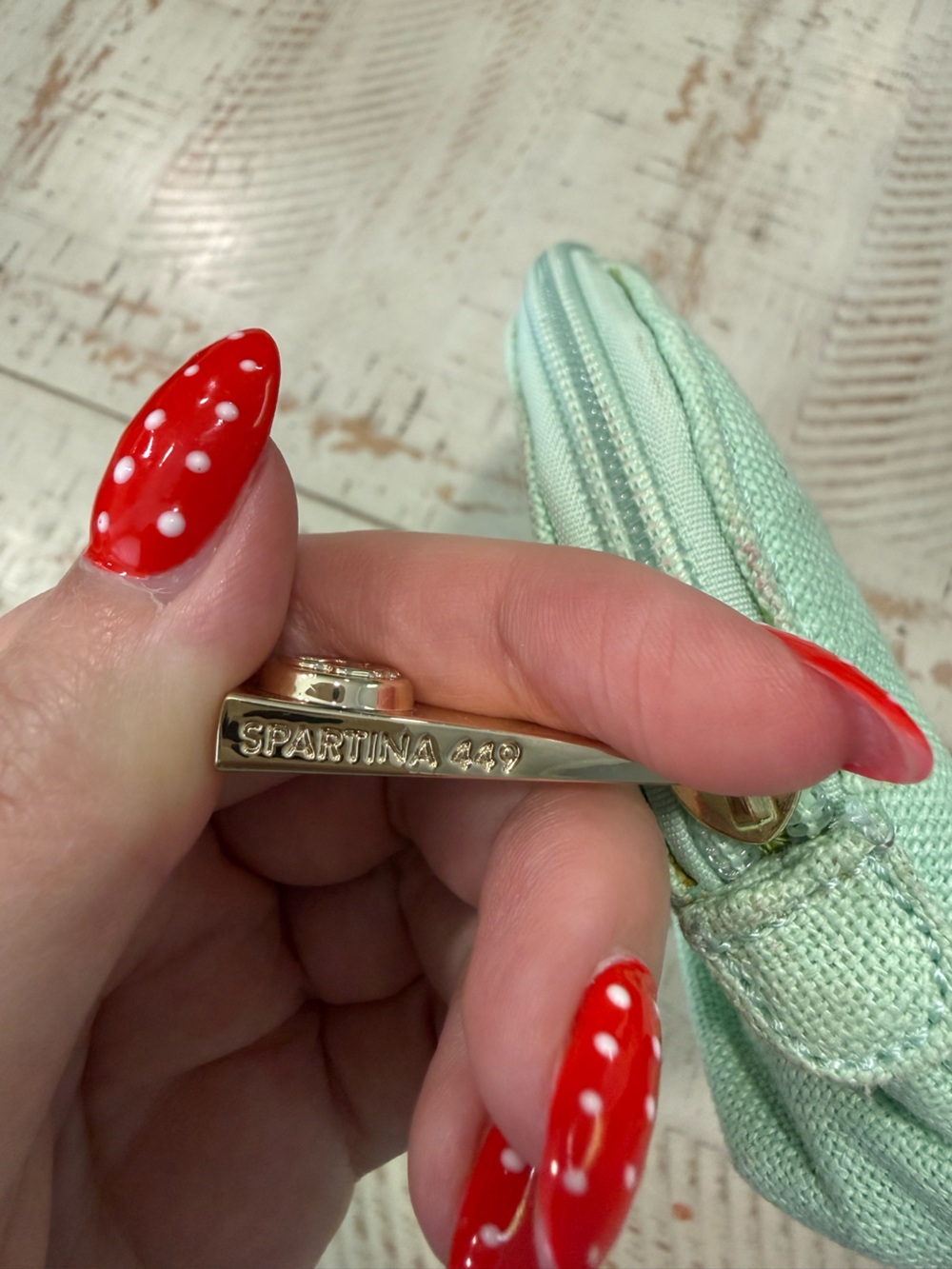 Spartina 448 Small Pouch - Picture 7 of 10